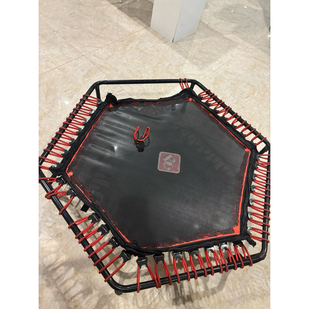 Preloved Trampolin Mainan anak