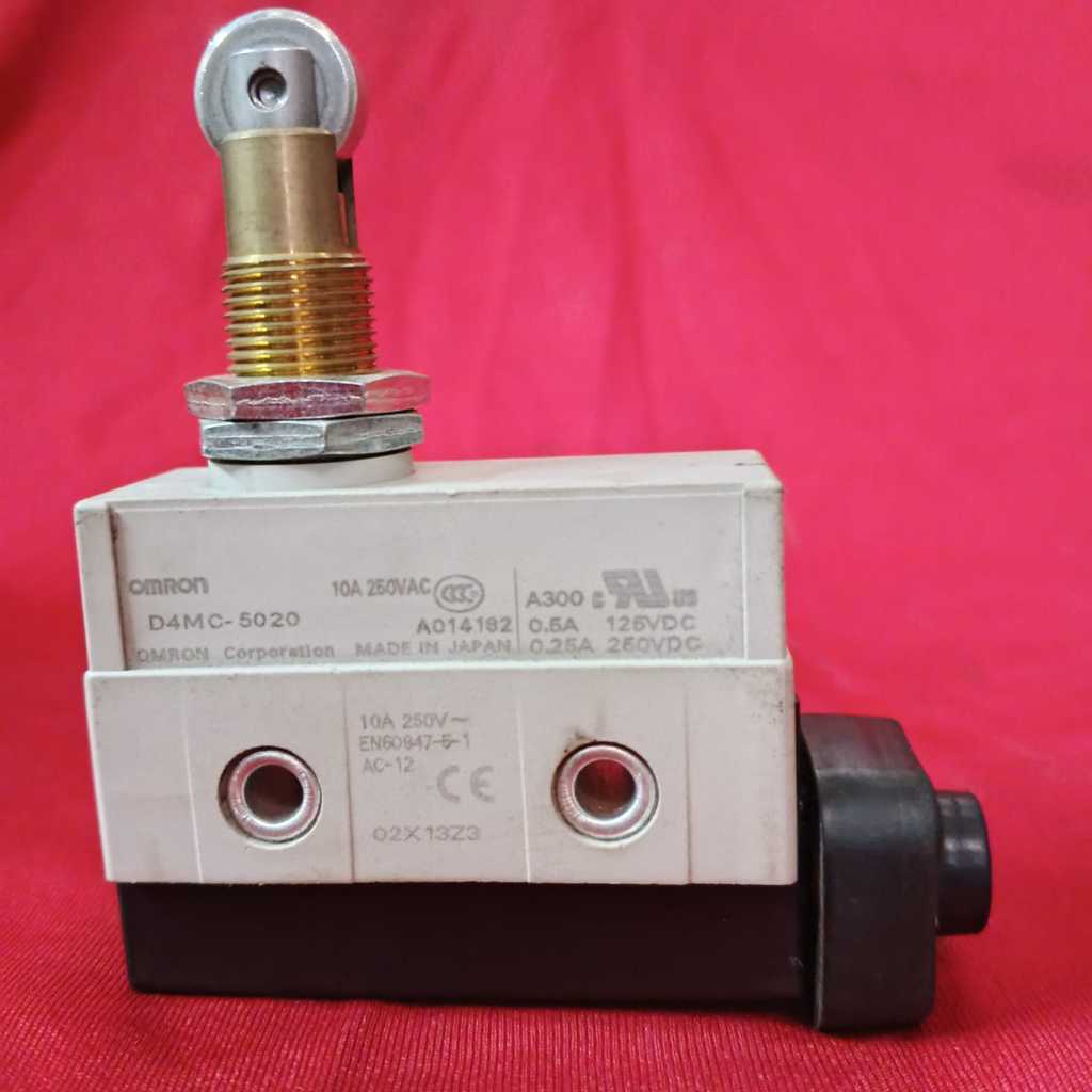 Omron D4MC-5020 Limit Switch