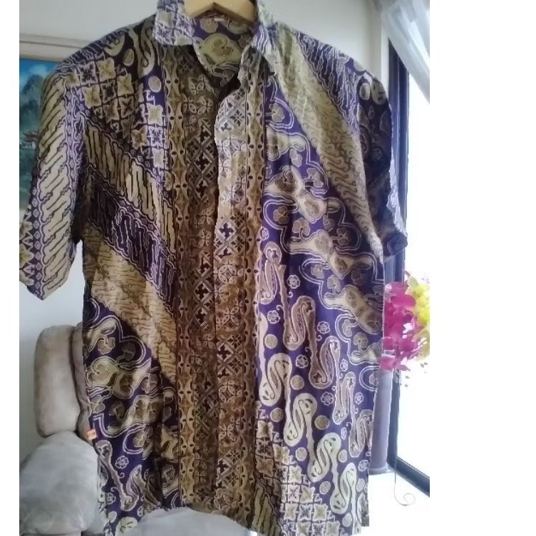 Baju Batik Pria " JOTUN " ( Size LD 105 / P 72 ) Preloved Second Branded