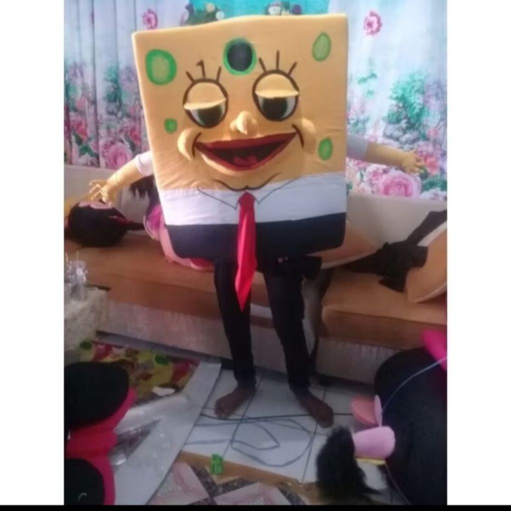 kostum badut mampang sponsbob