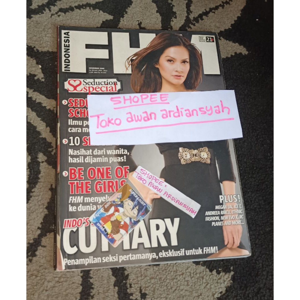 majalah fhm cut tary majalah cut tary (bonus poster besar, cover depan ada nekuk/rucek dikit seperti