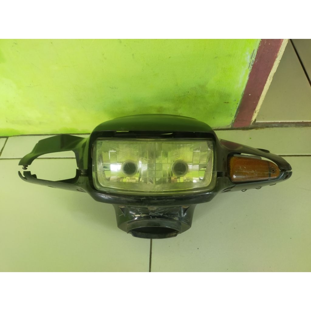 cover batok lampu depan kepala depan set headlamp depan Kawasaki Kaze R original