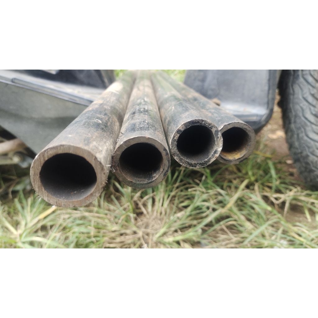 Pipa Besi seamless Od 38 mm Id 29 mm Panjang 100 cm