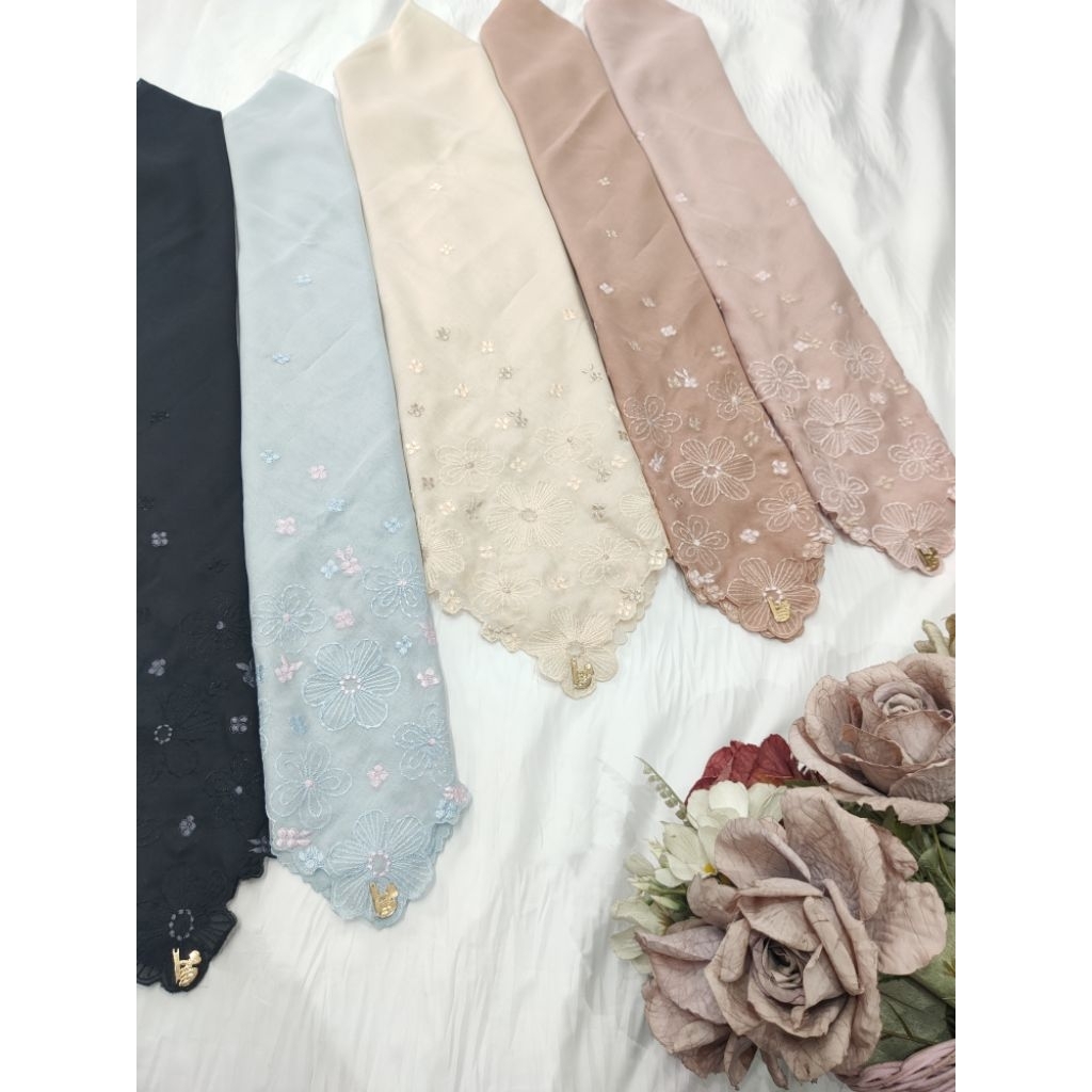 Bee.me Hijab Hana Series Terbaru. Hana Series Hijab Bee.me. Hijab Segi Empat. Bee.me Original