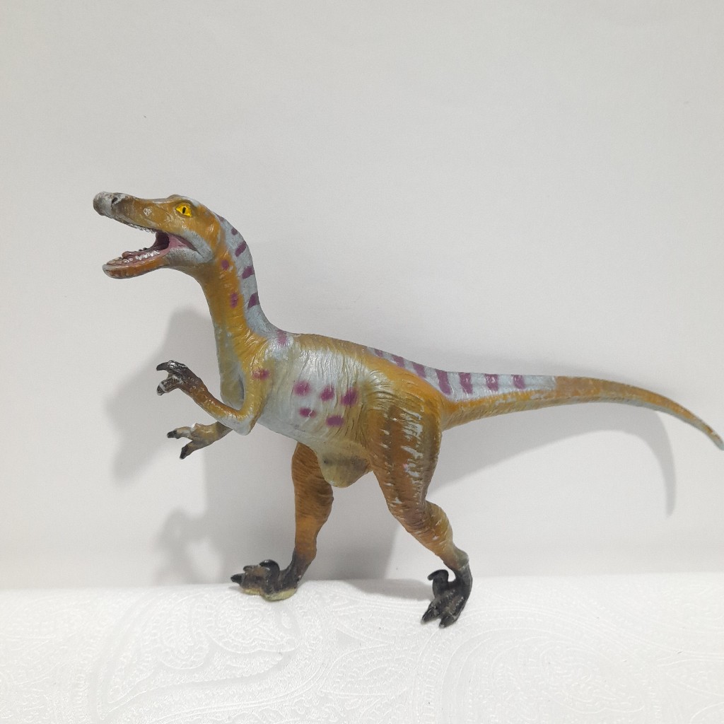 Jurrasic Hunters Geoworld Megaraptor (Second)