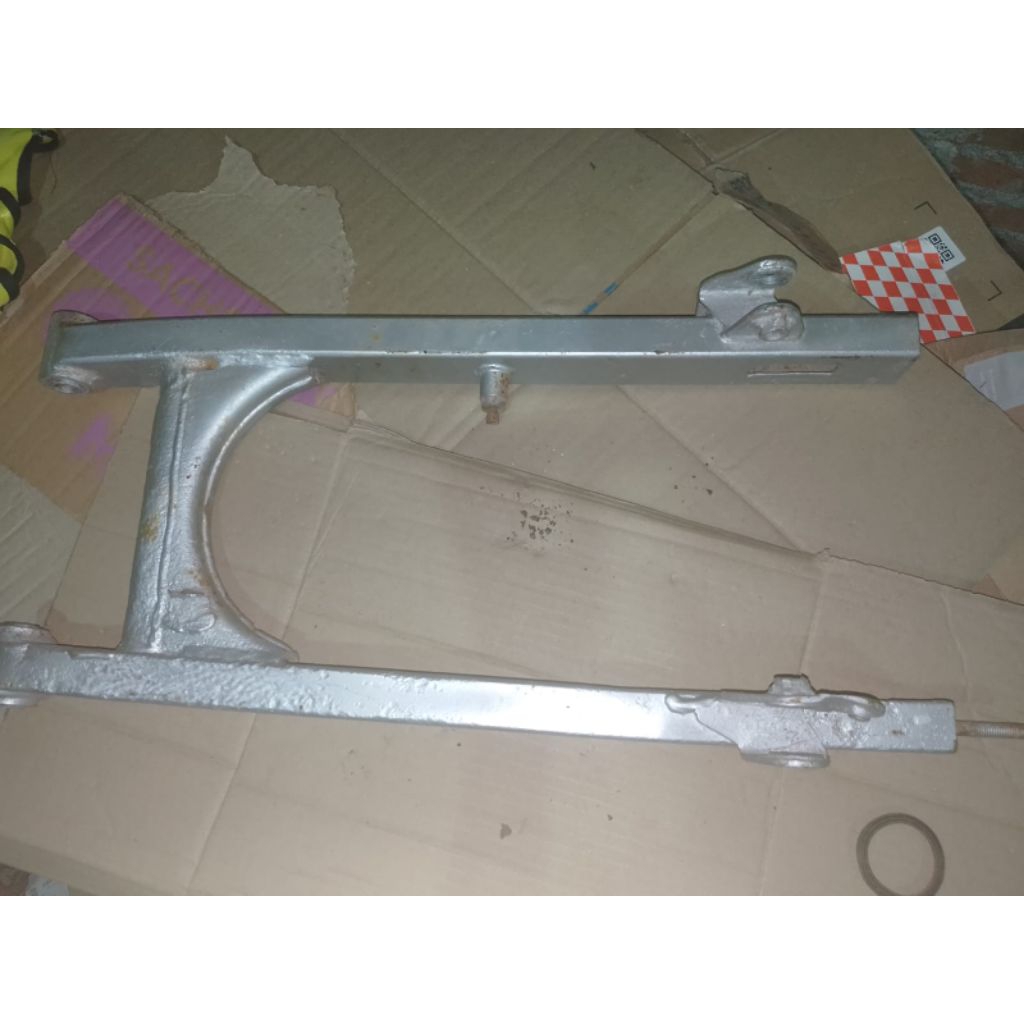 swing arm yamaha Jupiter z bekas original