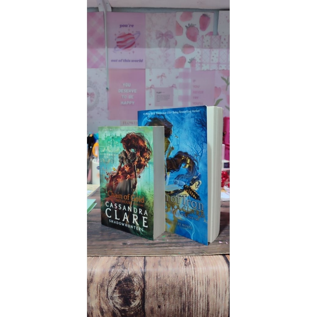 [mohon baca deskripsi di bawah] PRELOVED ORIGINAL: Chain of Gold & Chain of Iron (set only)