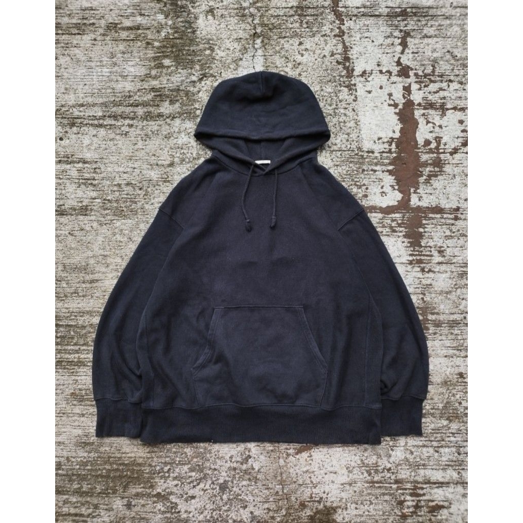 HOODIE HITAM BASIC GU XXL