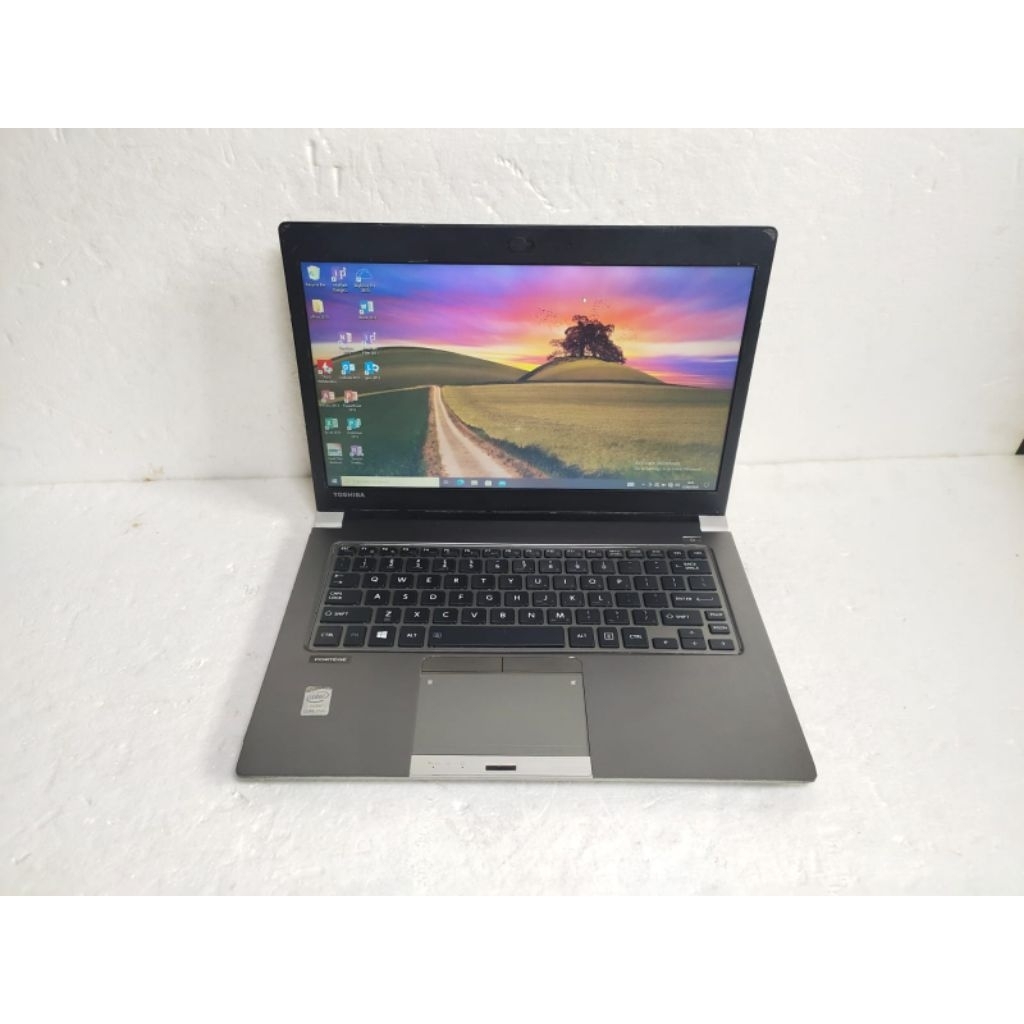 B283 Laptop Toshiba portege Z30-A core i7 gen4 Ram 8GB ssd 256GB Siap pakai