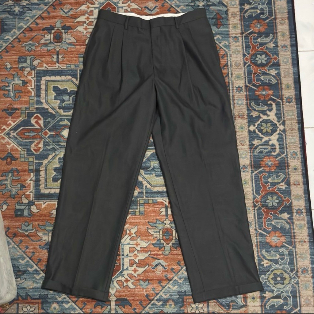 Celana Dasar Abu-abu Grey Trousers Andre Laurent