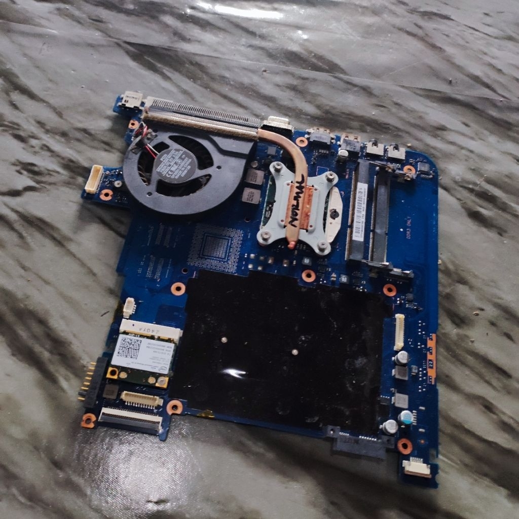 motherboard Mainboard Mobo normal laptop Samsung 300E