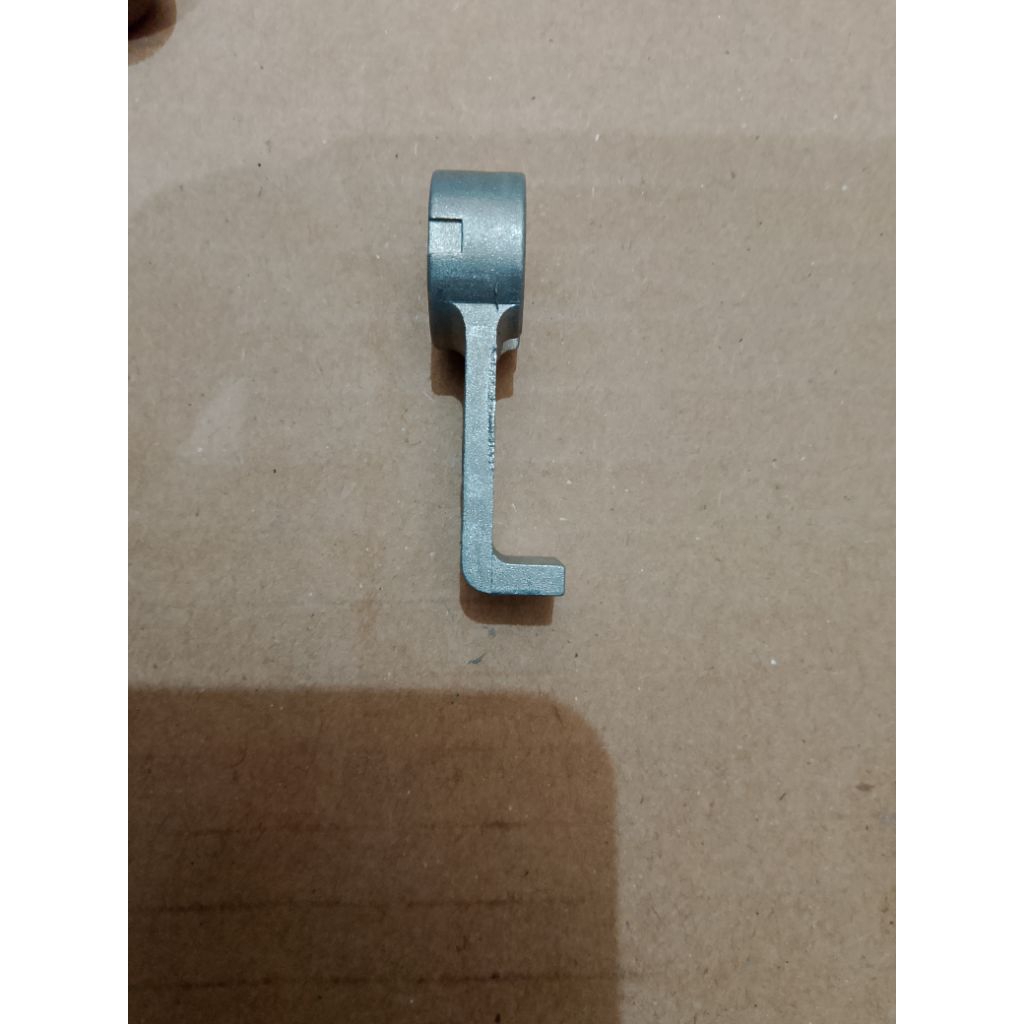 Pengait kunci toolbox laci depan vespa Pxe Excel Exclusive