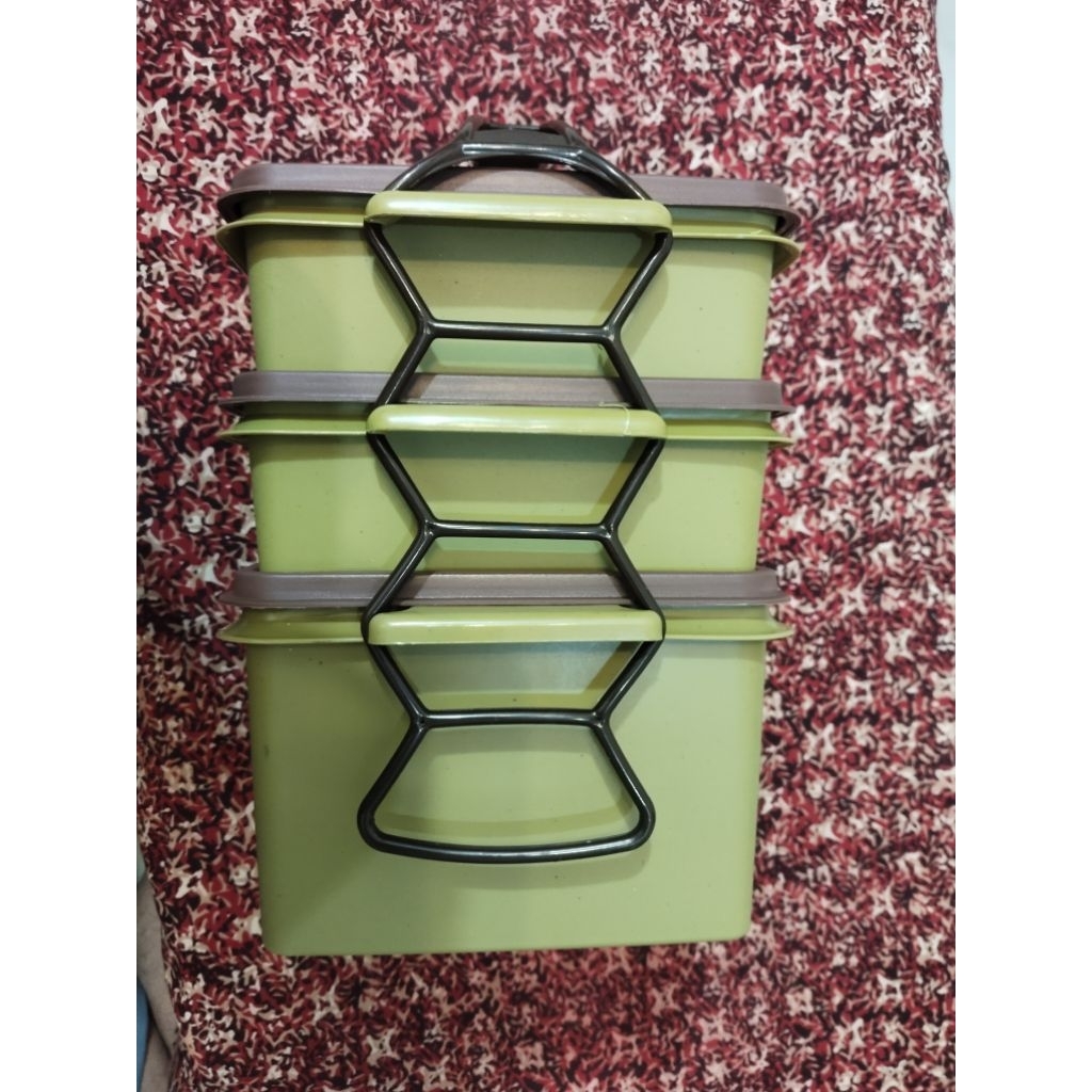 Kotak Nasi Plastik Tebal