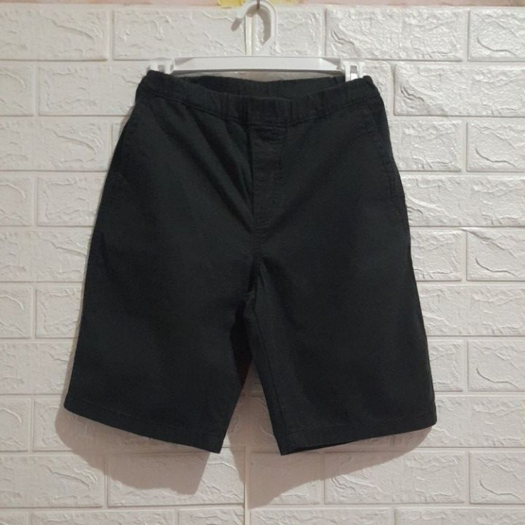 Celpen chino anak UNIQLO hitam size 150/LP 65 P 48