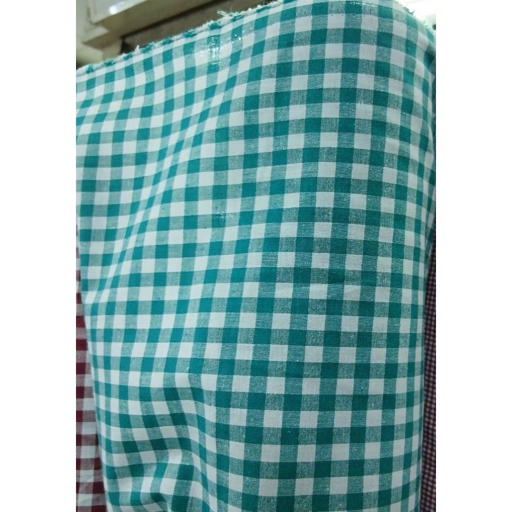 Kain bahan katun  Polyester premium import/ kain katun kotak kotak seragam sekolah
