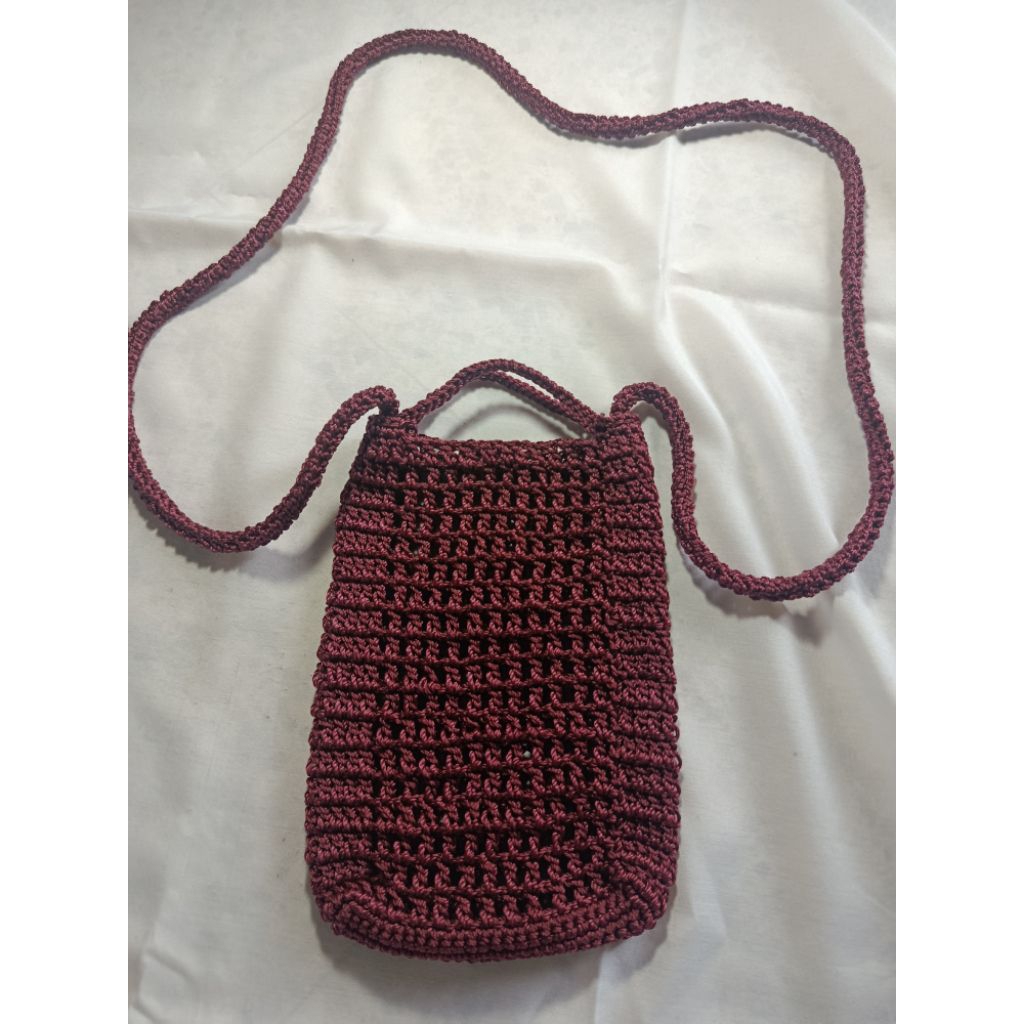 Tas Rajut Selempang Muat untuk HP dan Dompet