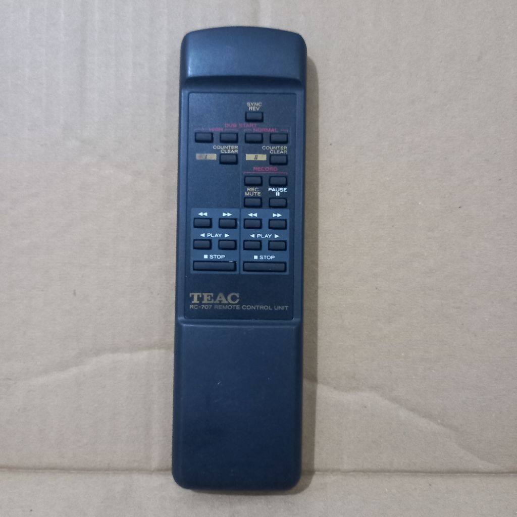 Remote Remot Tape Deck TEAC Original Asli . RC - 707 .