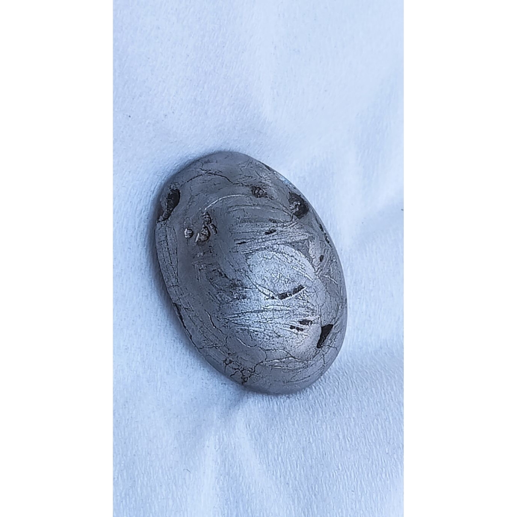 iron meteorite batu wesiAji