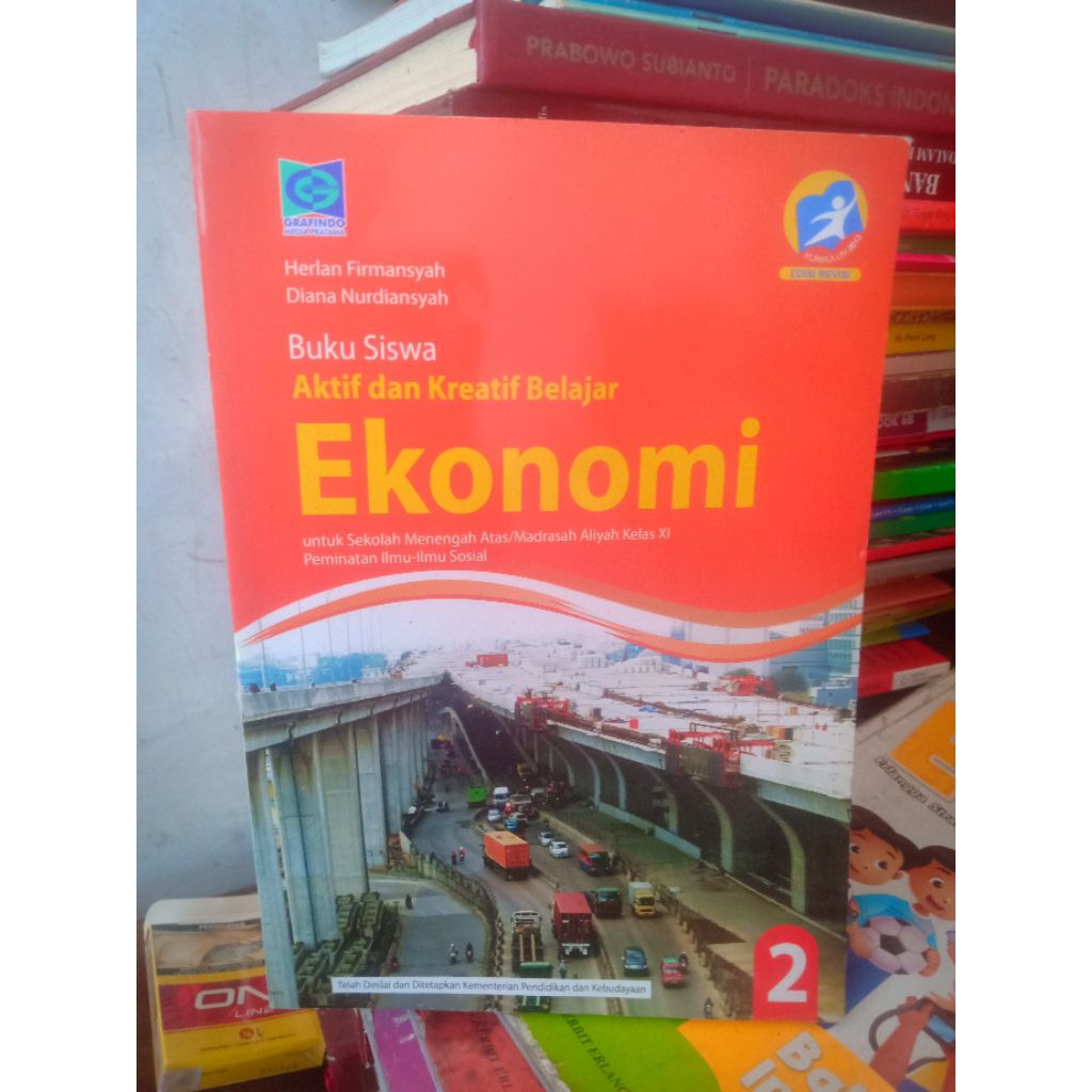 buku Ekonomi untuk SMA MA kelas 11 kurikulum 2013 revisi