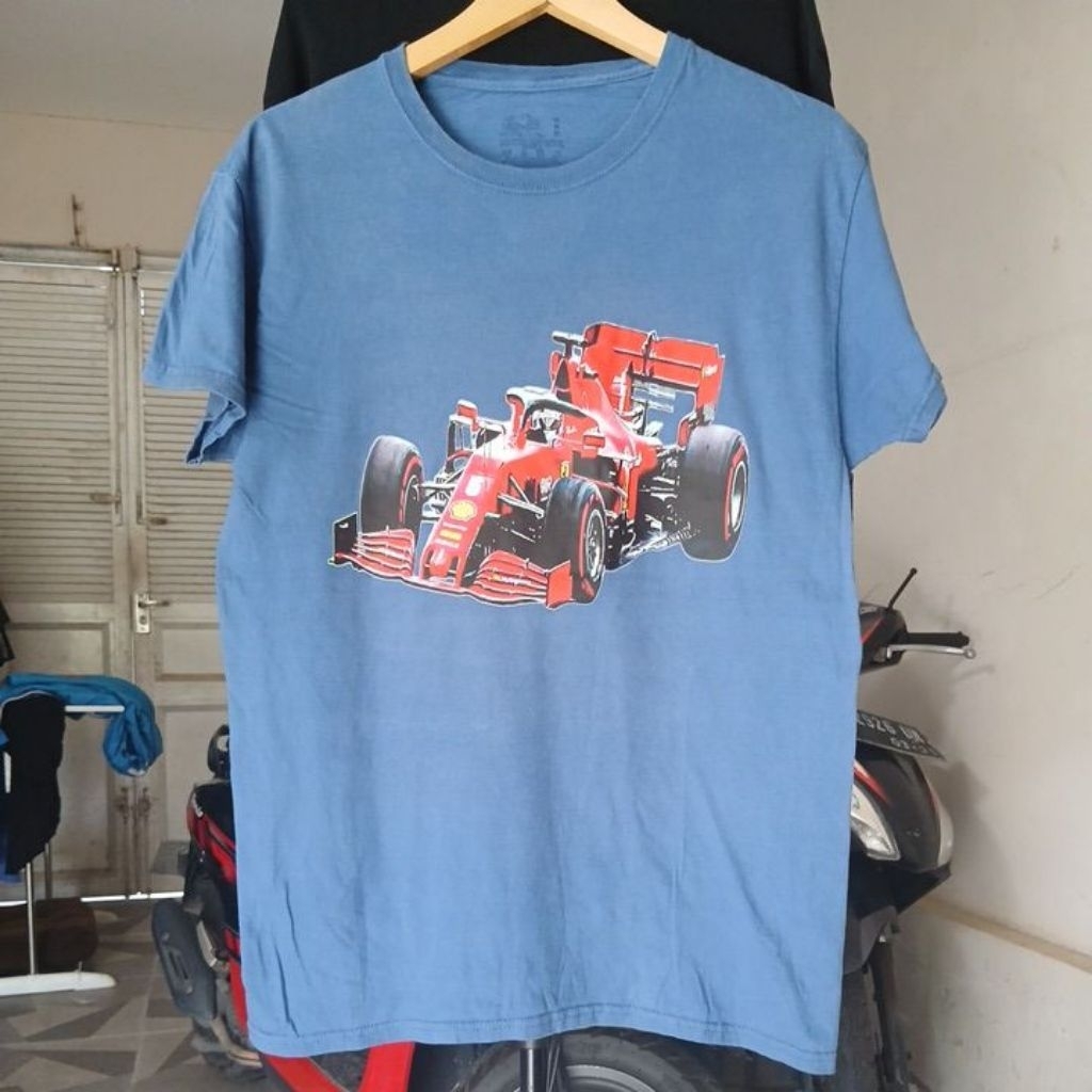 Kaos katun warna biru laut kerah kencang built up tanpa jahitan samping FRUIT OF THE LOOM second Ori