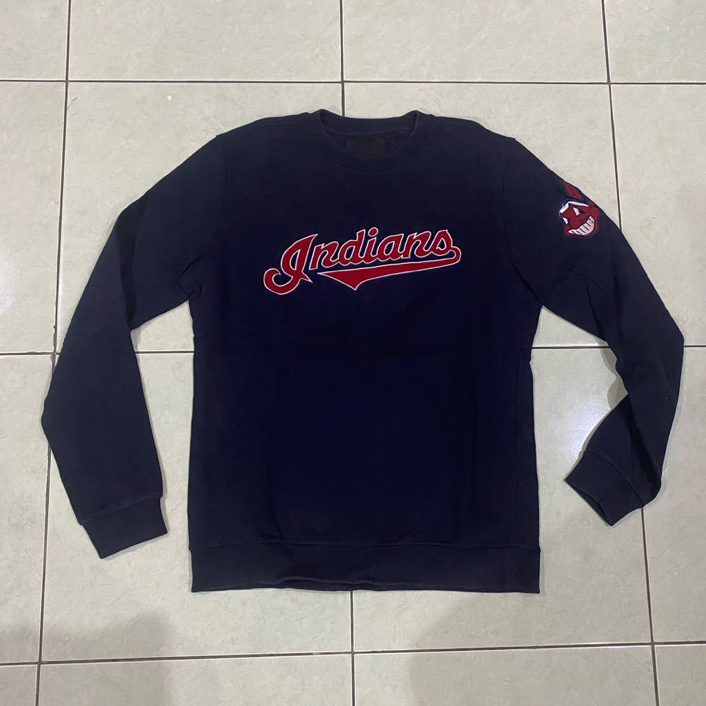 Crewneck bukan hoodie MLB Cleveland Indians official brand merchandise medium