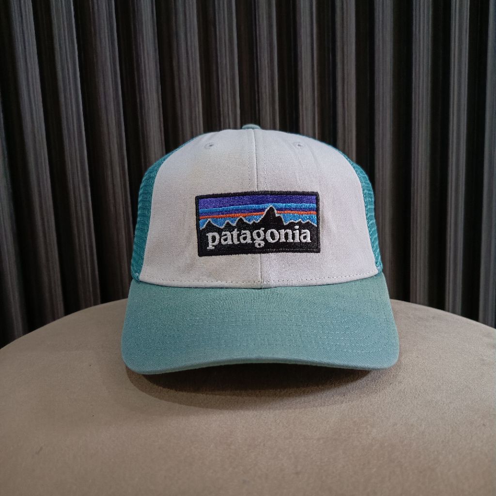 Topi Trucker Jaring Patagonia