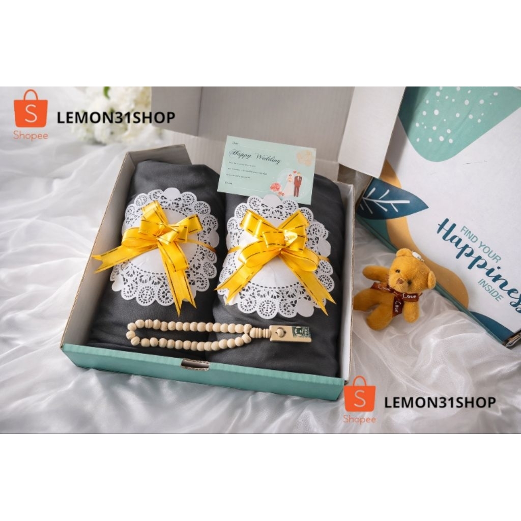 HAMPERS MUKENA TASBIH KAYU KADO ULANG TAHUN HARI IBU HARI GURU IDUL FITRI WISUDA LAMARAN ANNIVERSARY
