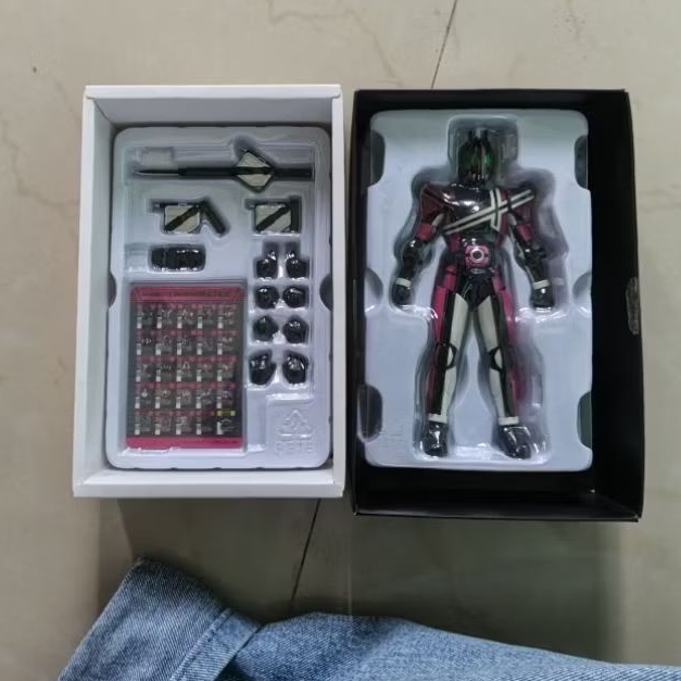 SHF SS Kamen Rider Decade