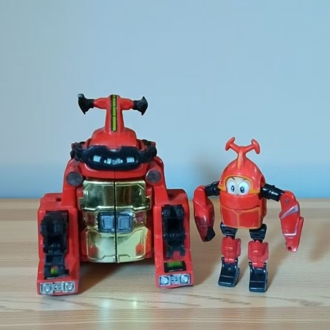 Action Figure Lawas Mainan Robot Figur Kabutaku Model Berubah Bentuk Mainan Figur Robot Kabutaku Jad