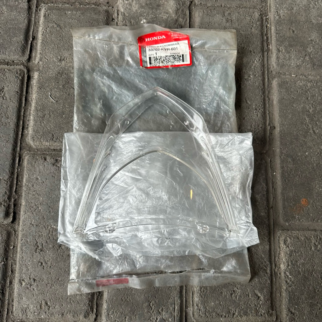 33702 KVR 601 MIKA KACA STOPLAMP BELAKANG REVO 100 LAMA ORIGINAL AHM
