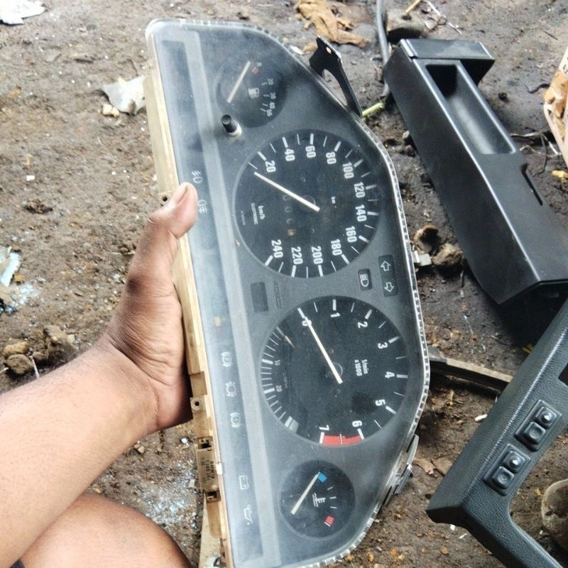 sparepart BMW e30 m40