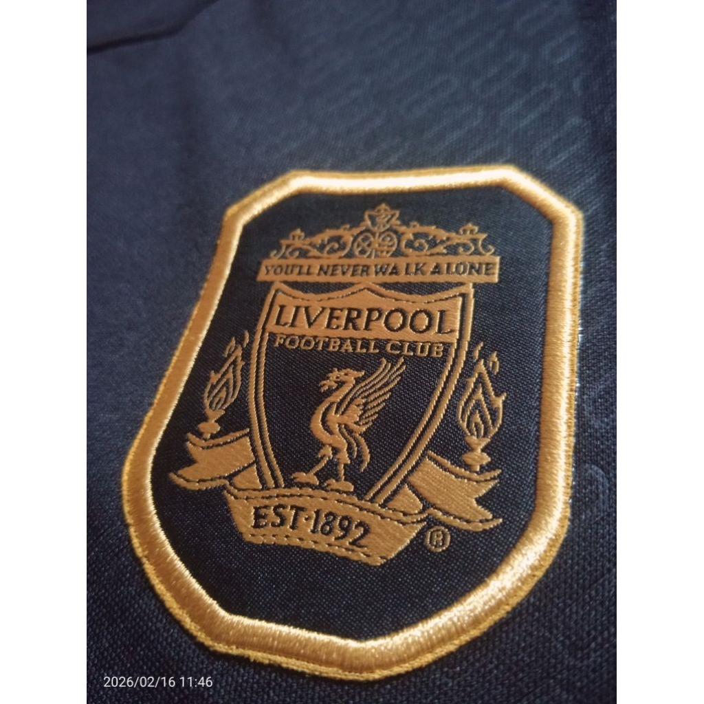RETRO, Jersey Liverpool hitam Istanbul 2005