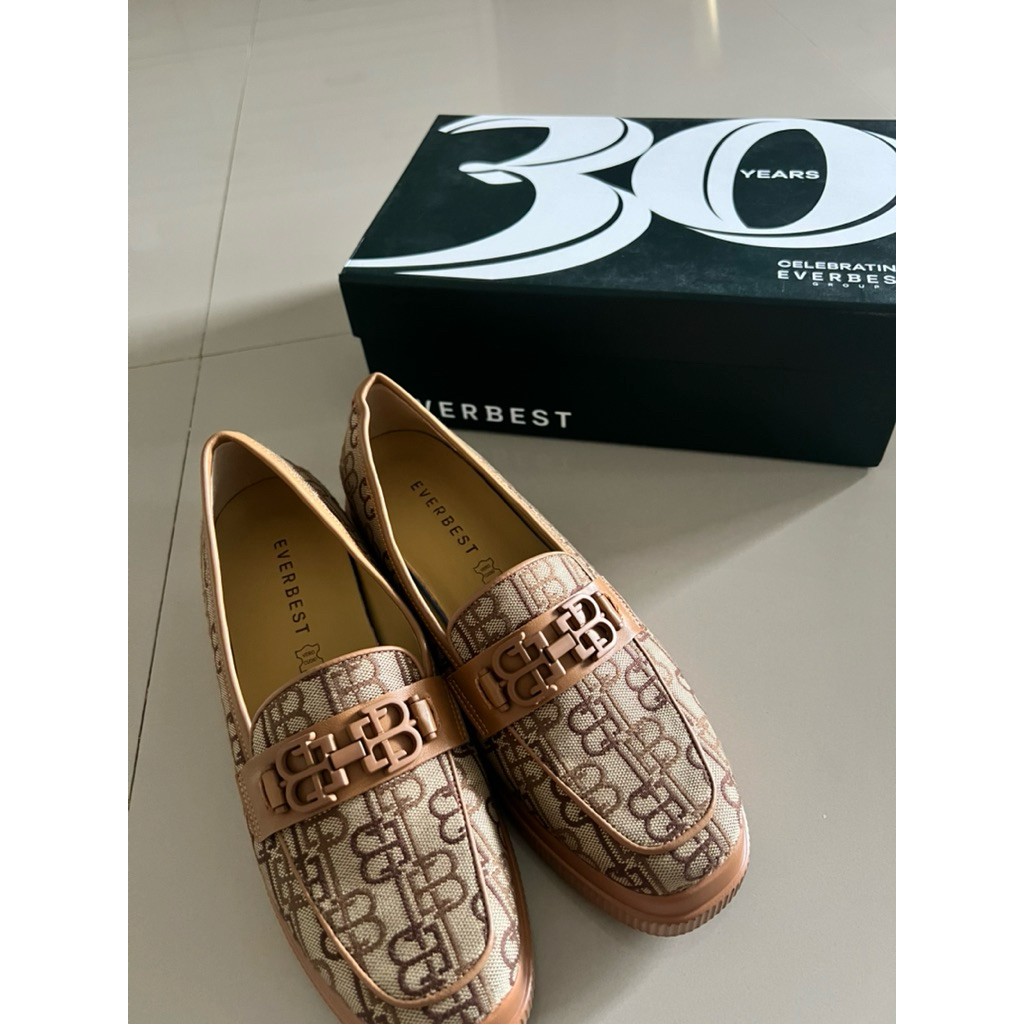 preloved everbest shoes woman