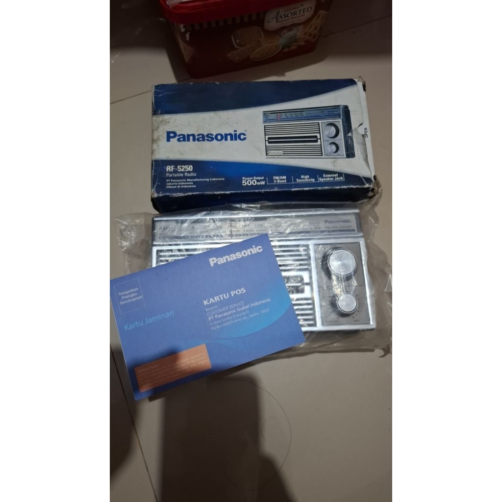 RADIO PANASONIC tipe RF5250 Portable AM FM