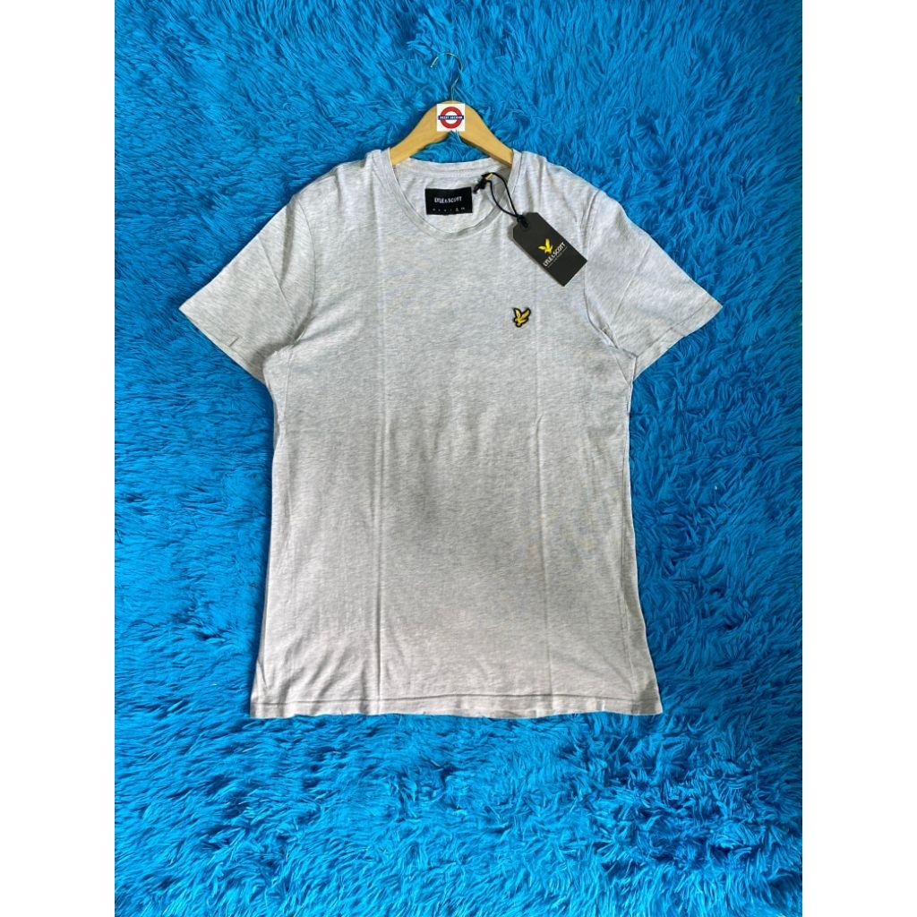 kaos second brand Lyle & Scott
