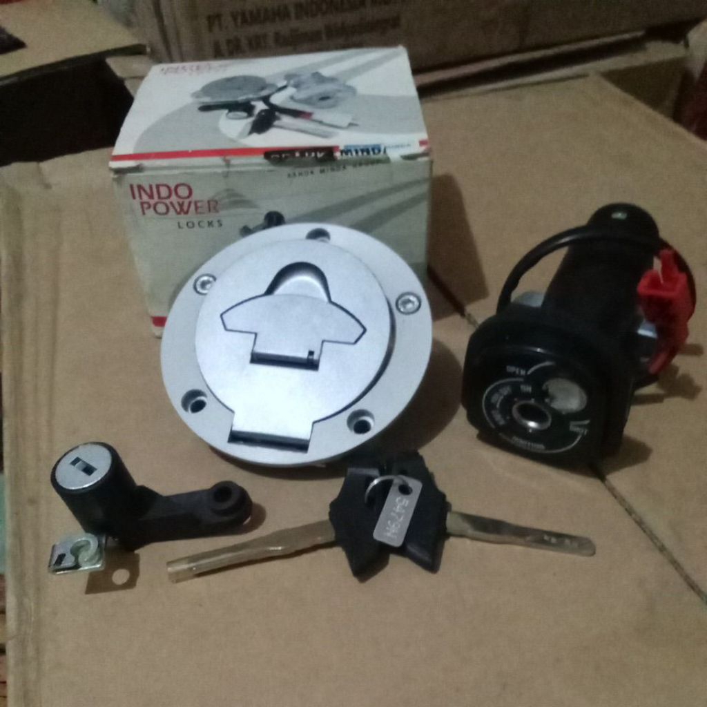 Kunci Kontak Assy R15 V2 - Minda