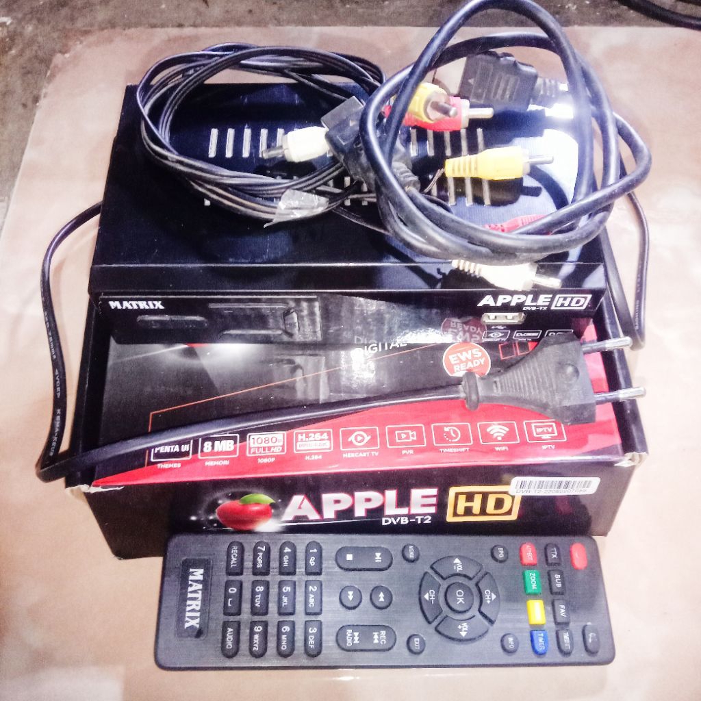 stb tv murah merk matrix Apple merah hd dan Evercoss normal siap pakai | set box tv digital matrik d