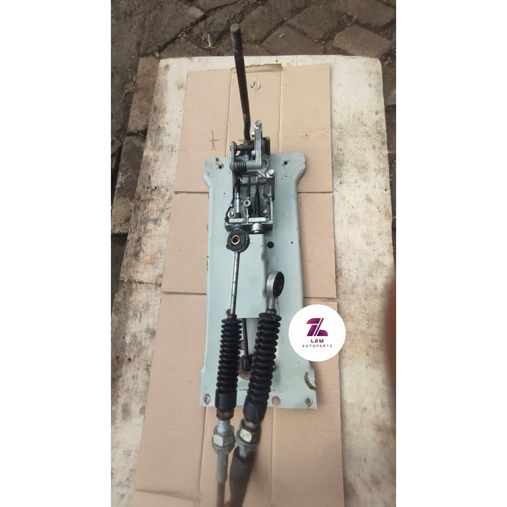 Tongkat tuas perseneling carry futura t120ss injeksi