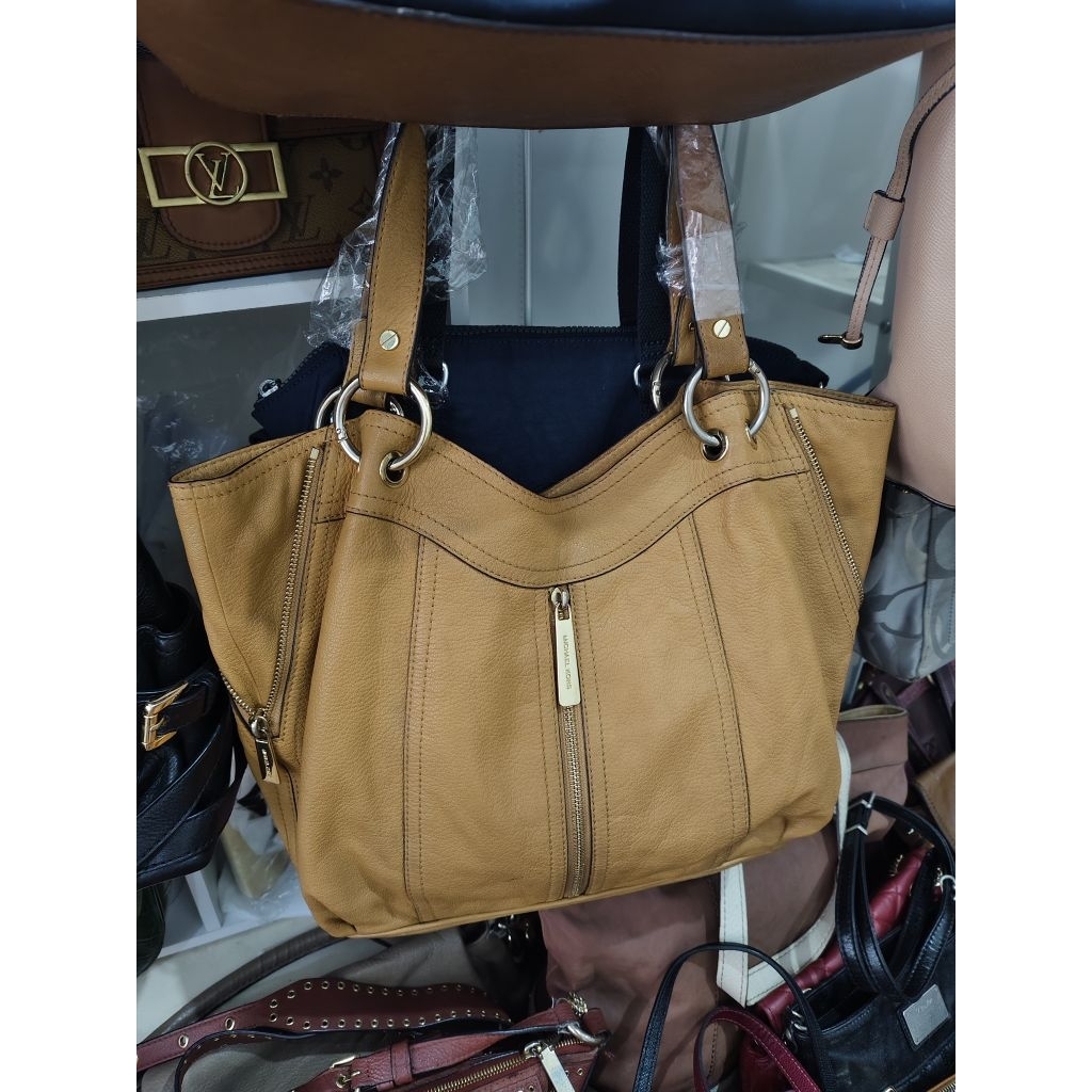 tas mk hobo coklat **SolD**