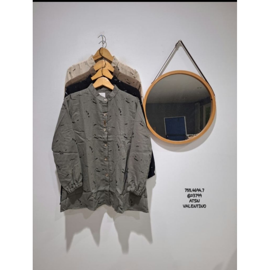 Atasan Valentino ori Qla