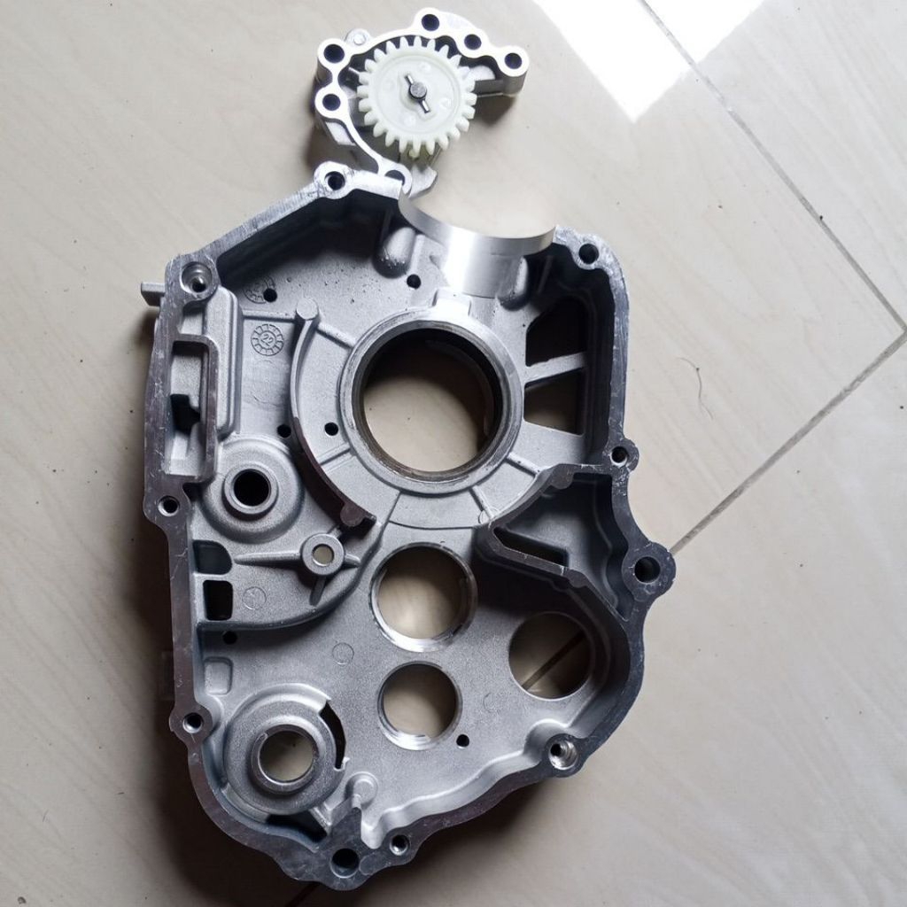 Krengkes pompa oli kanan Garuda