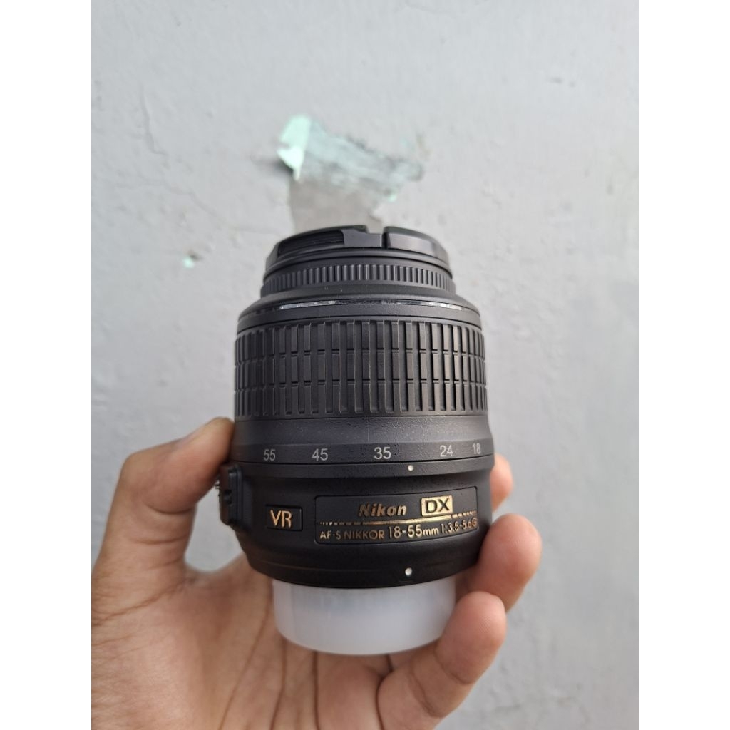 Lensa kit nikon 18-55mm vr mulus