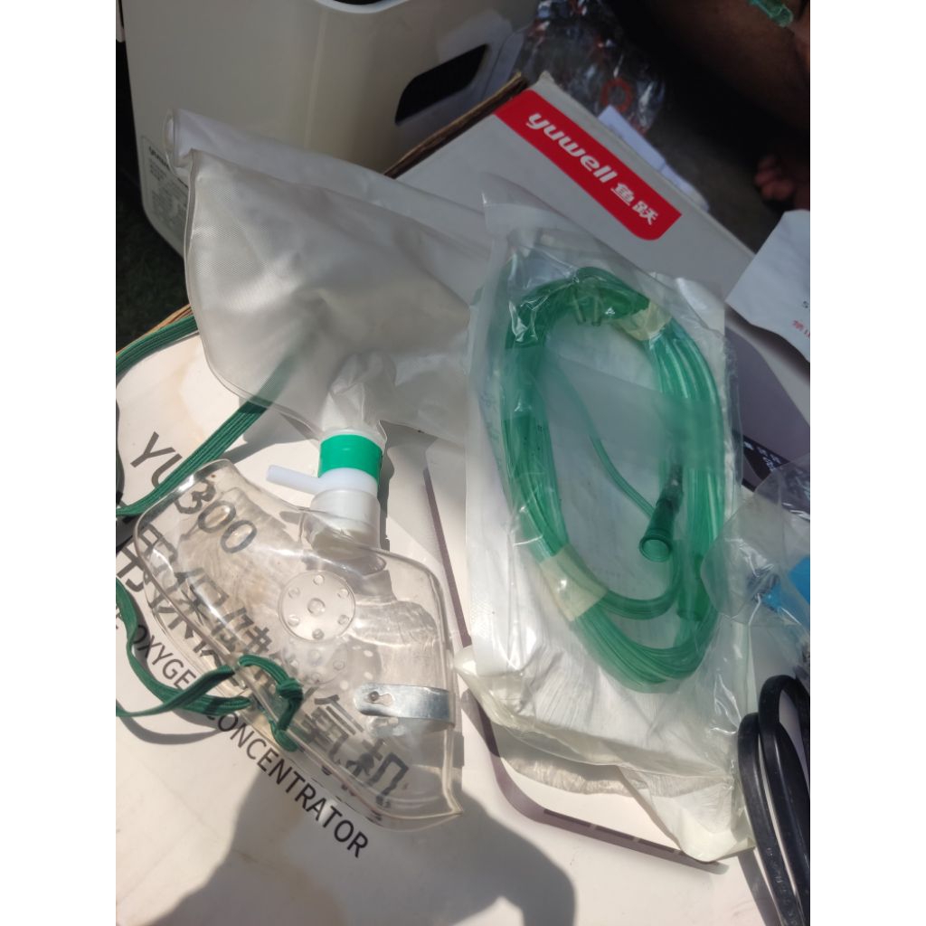 Yuwell YU300 Oxygen Concentrator