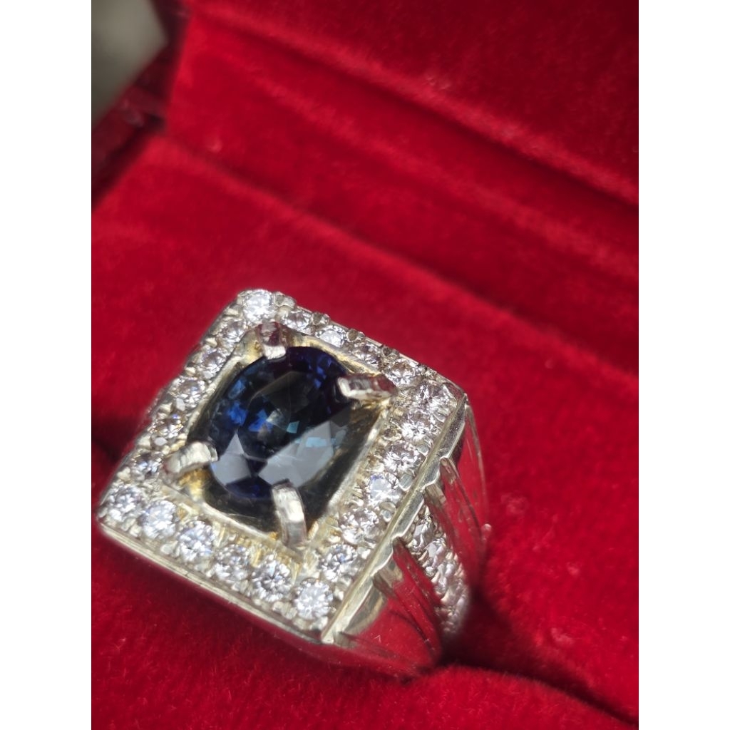 Natural Blue Sapphire (No Heat)