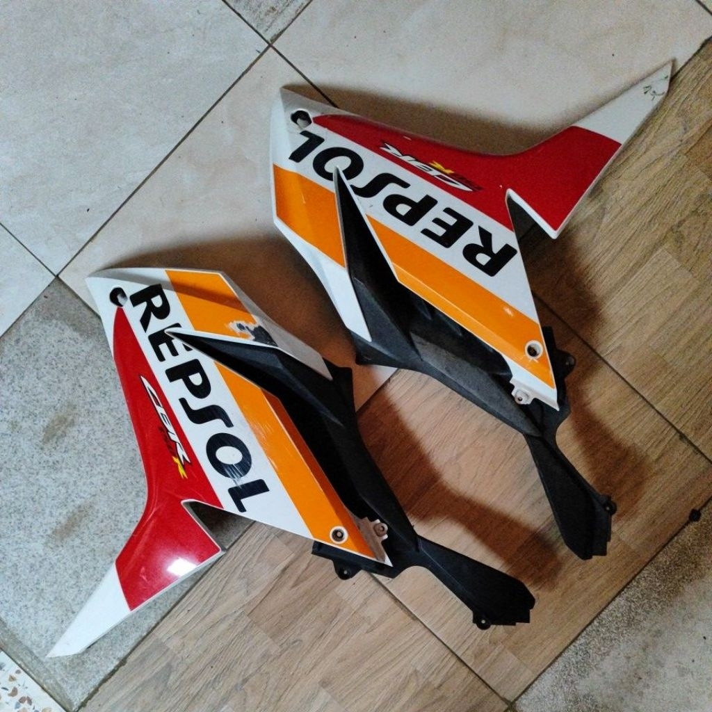 Fairing Sayap Body Depan Samping HONDA CBR 150R FACELIFT LED original K45