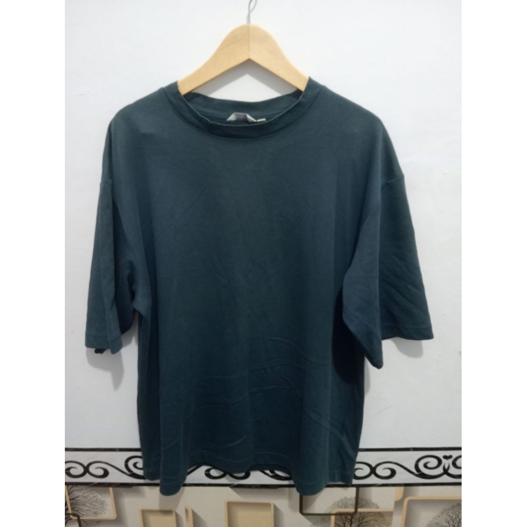 Kaos Uniqlo airism ukuran XL