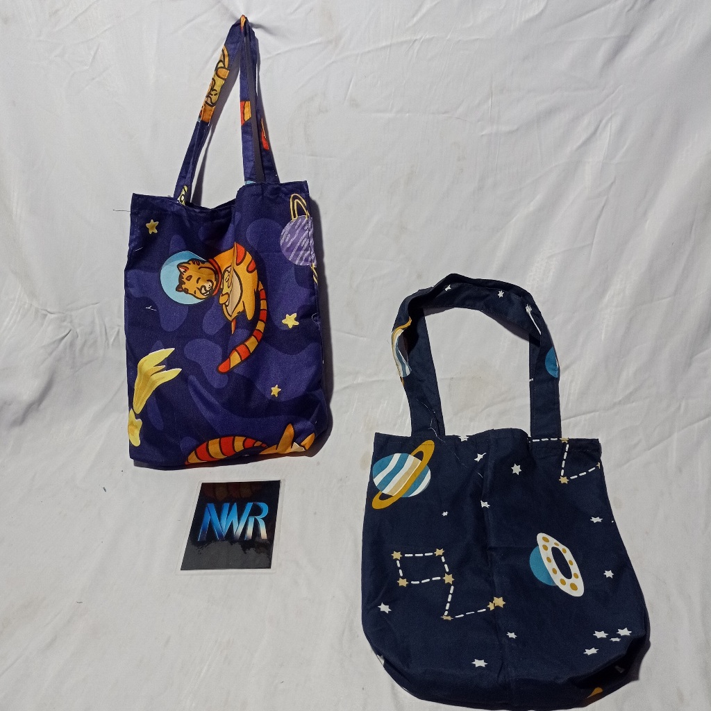 TAS KAIN PERCA MOTIF WARNA RANDOM TOTEBAG JINJING AESTHETIC RINGAN SERBAGUNA DENGAN DESAIN UNIK DAN 