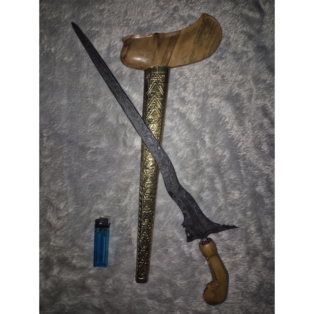Keris Pusaka Jangkung Singo Barong