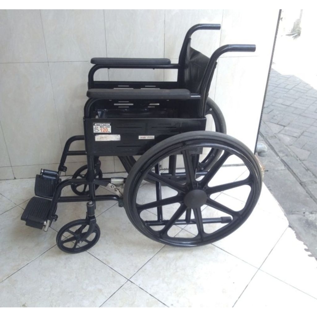 Kursi Roda Lipat Bekas
