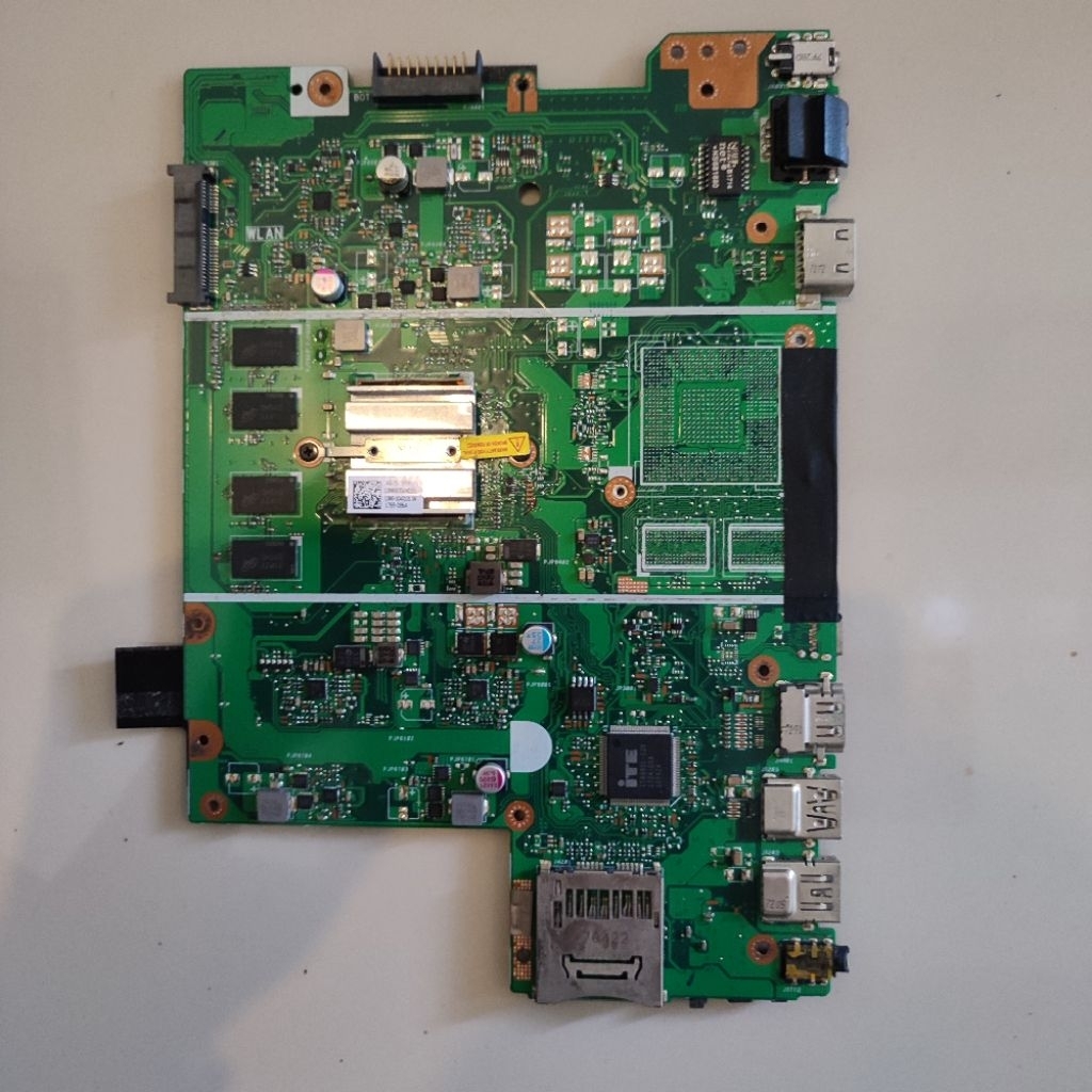 Mesin Laptop Asus X441N RAM 4GB Celeron N3350